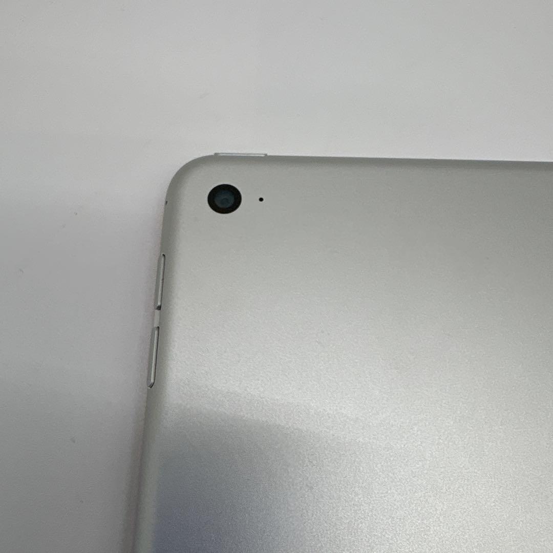 り*ん様 iPad Air2 第2世代 128GB 9.7 シルバー カバー・フ