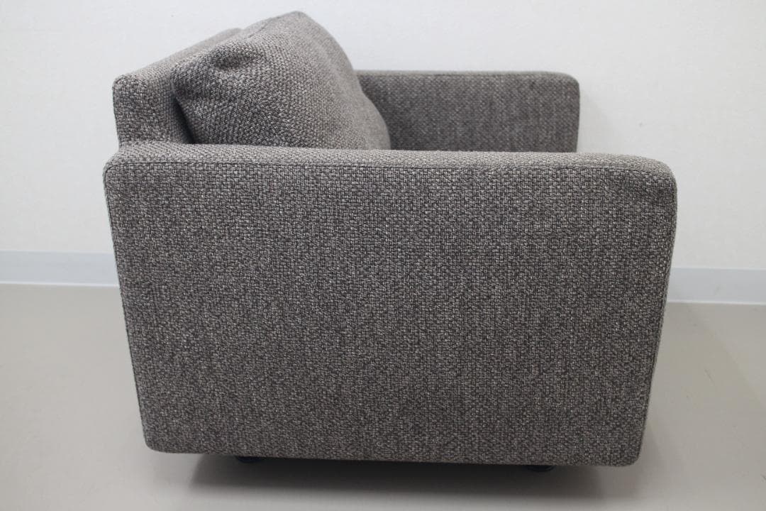 arflex/アルフレックス　 QUADRA MEDIUM 1人掛けソファー ①