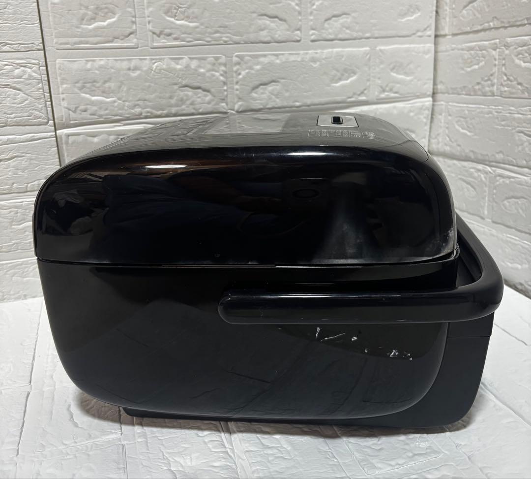 Z*N様 訳アリ　ZOZOJIRUSHI 象印 圧力IH炊飯ジャー 5.5合炊き