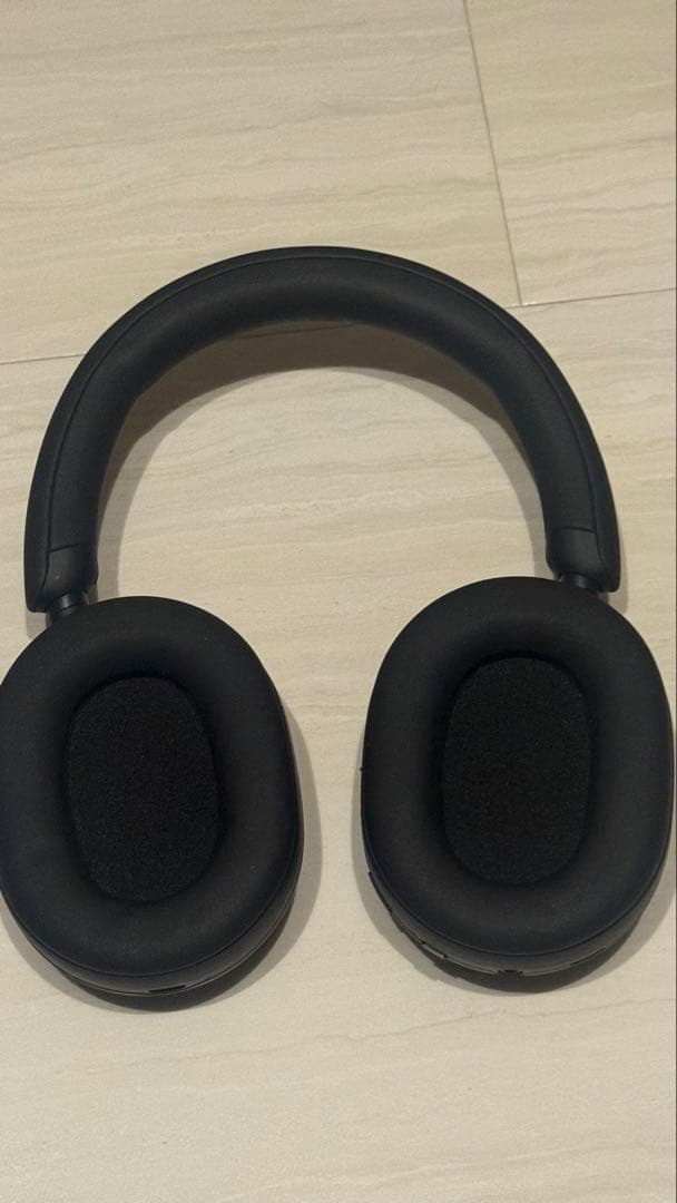 SONY WH-1000XM5 ブラック ノイズキャンセリングヘッドホン