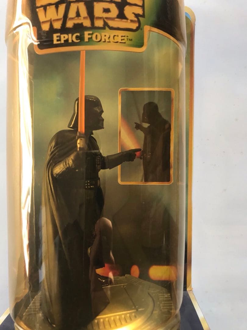 スターウォーズフィギュア　ダース・ベイダー