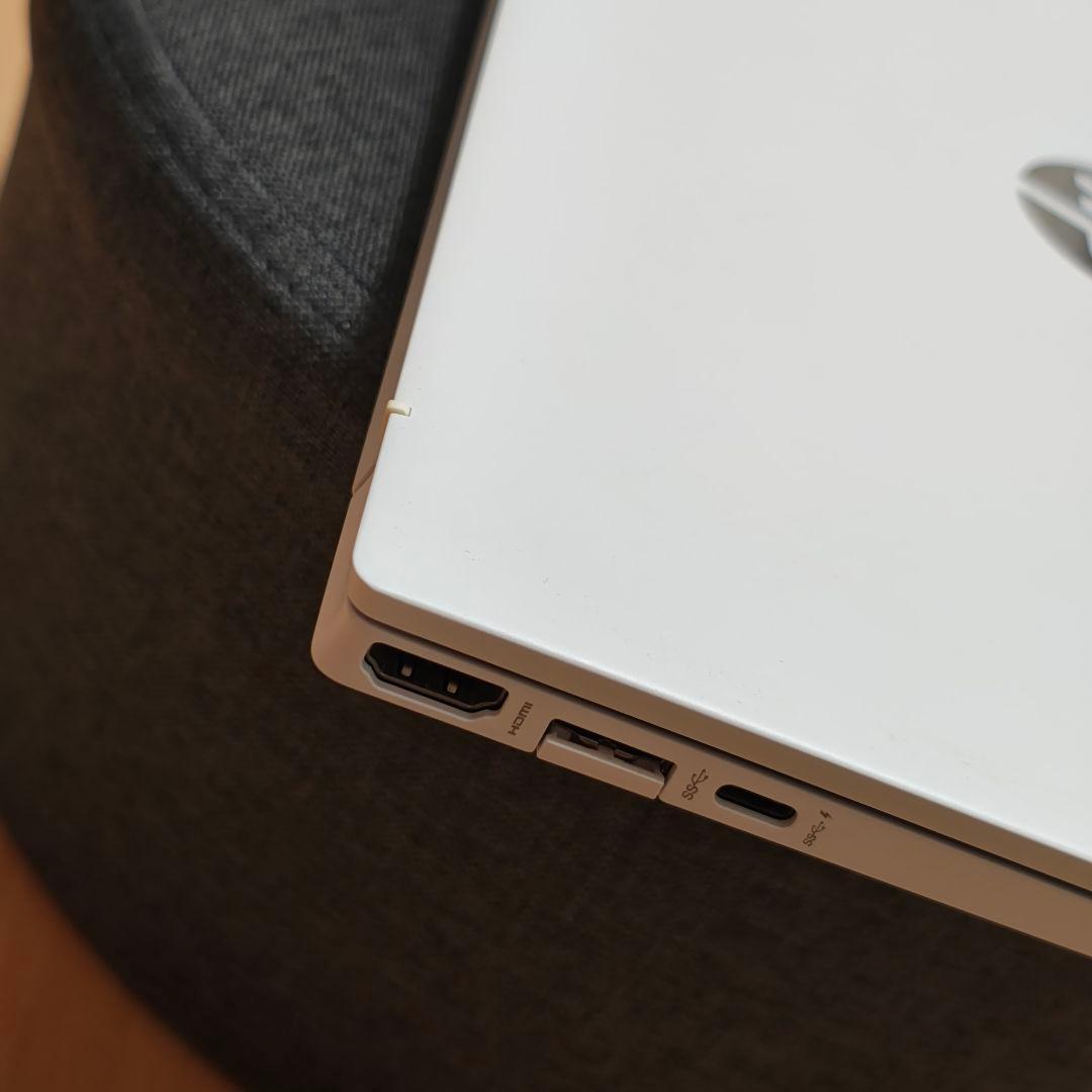 【美品】HP Pavilion Aero 13-be0038AU ノートパソコン