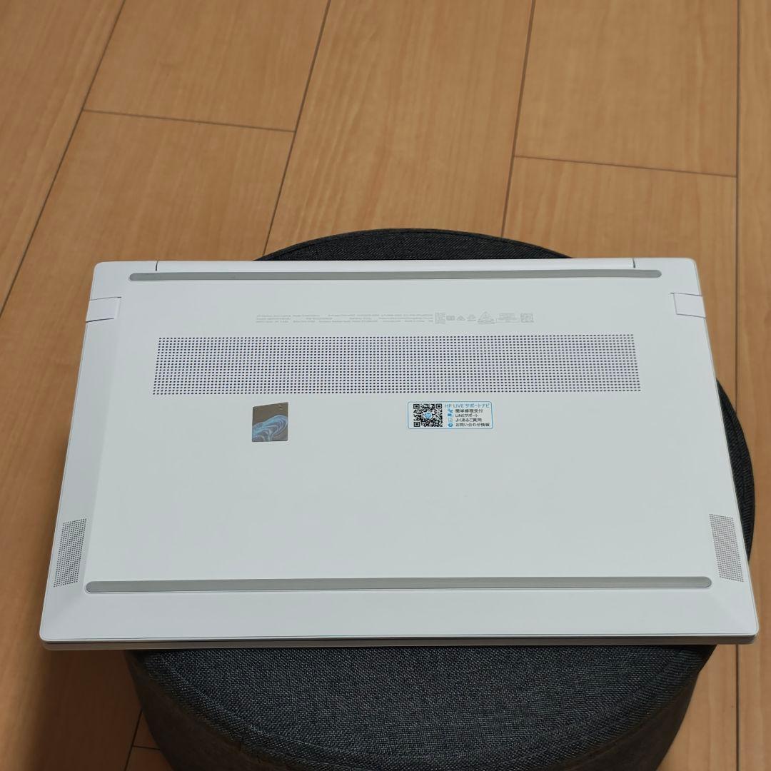 【美品】HP Pavilion Aero 13-be0038AU ノートパソコン