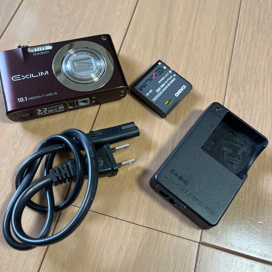 CASIO EX-Z100 コンパクトデジタルカメラ