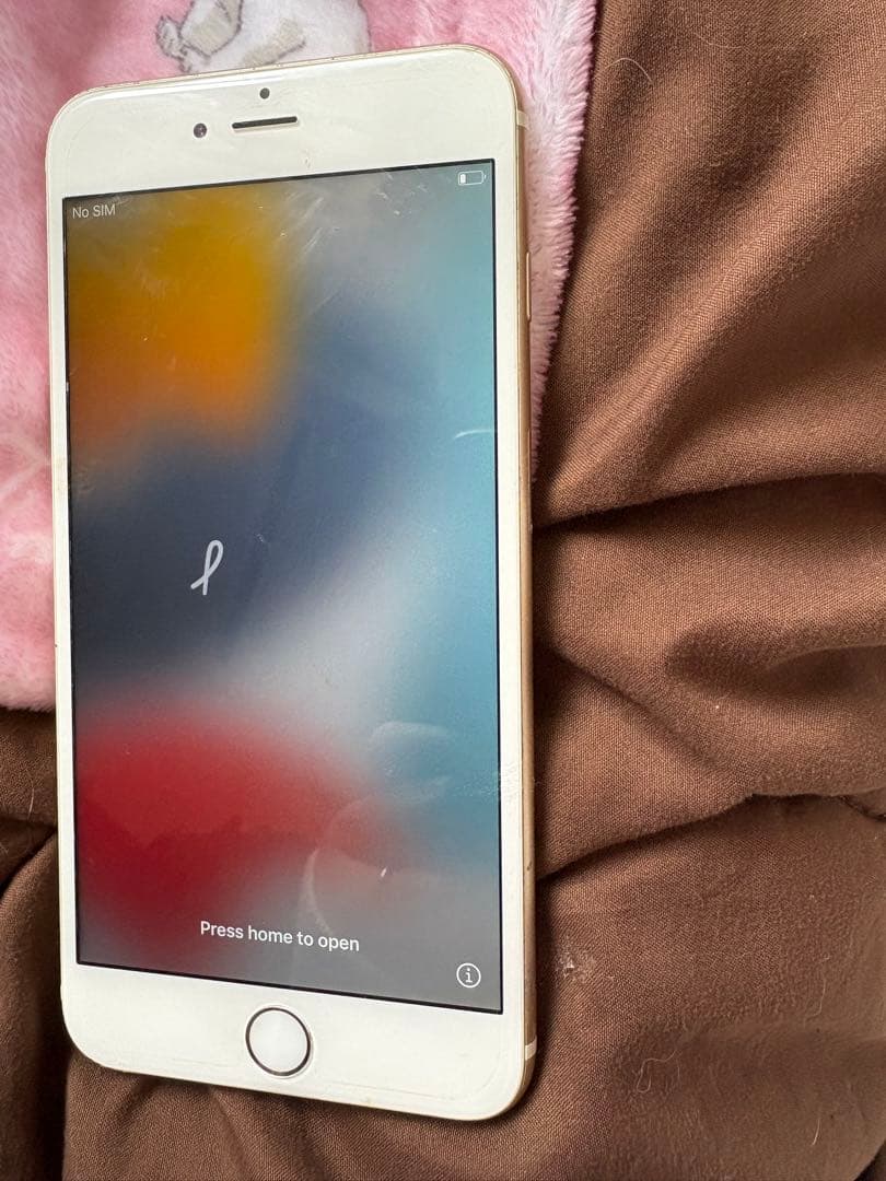 Apple iPhone 6 Sゴールド 64GB