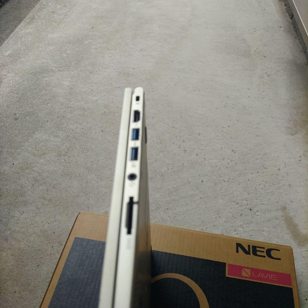 2in1モデル　NEC LAVIE Hybrid Zero　箱取説付属品全て有り