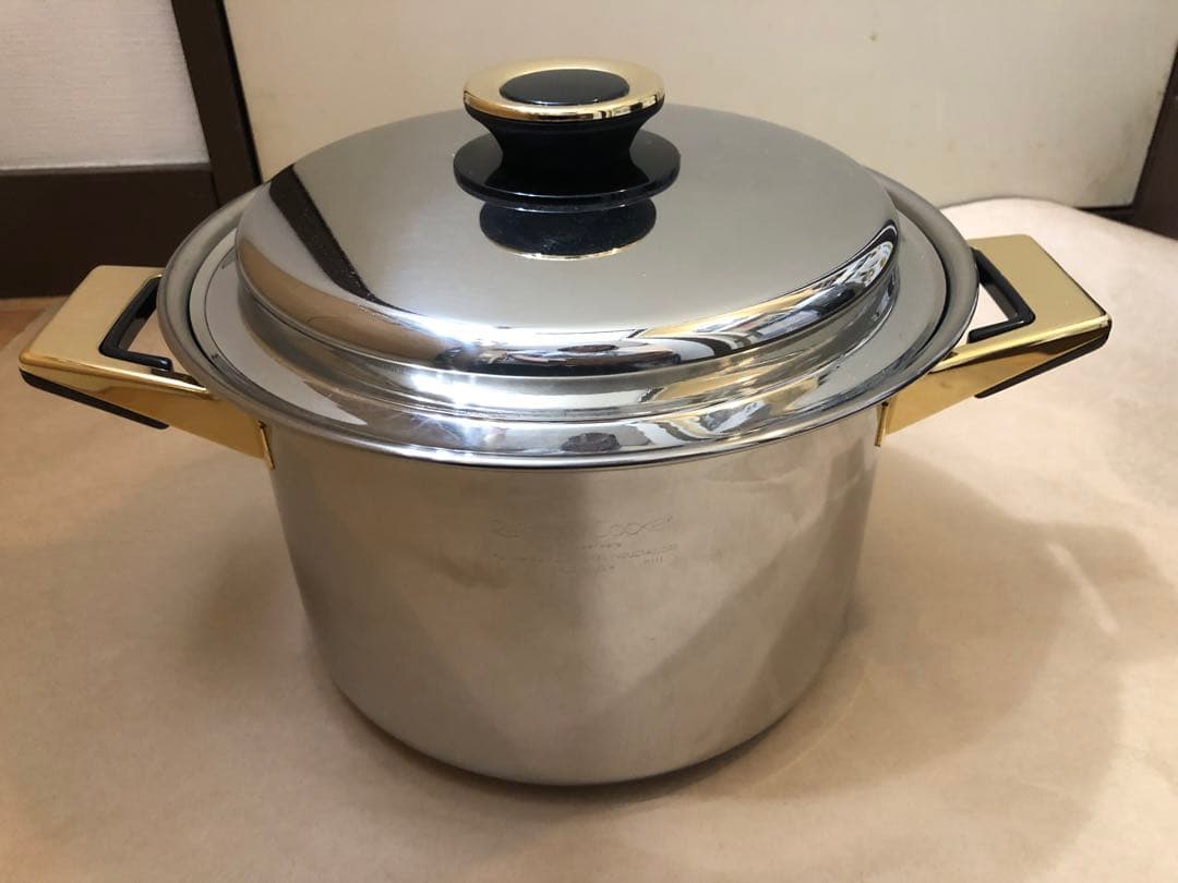 未使用　レインボークッカー　内径21cm 寸胴鍋　タッパーウエア　両手鍋