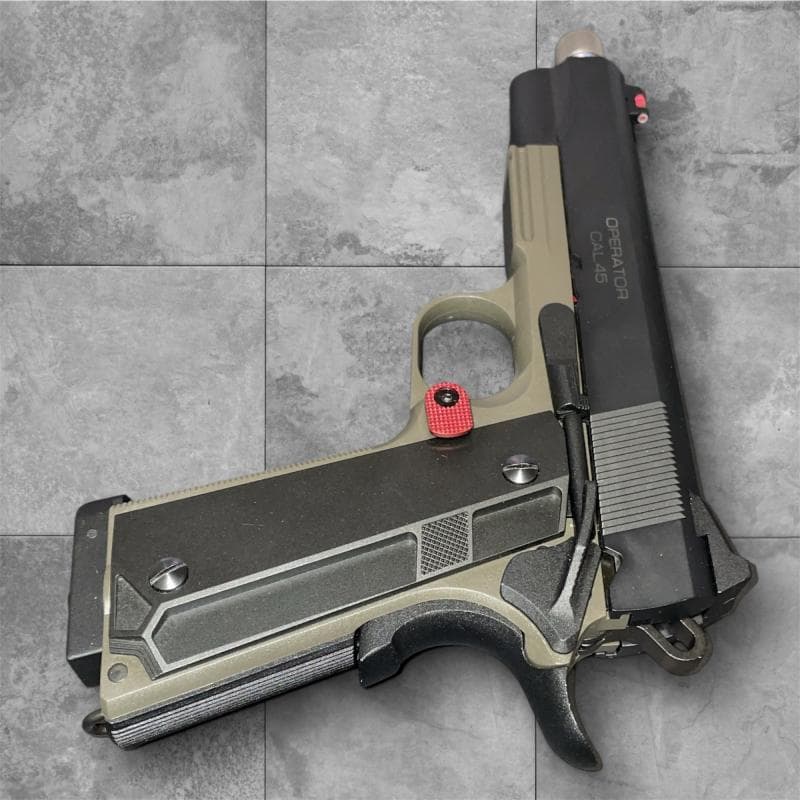 【最終値下げ】Carbon8 M45 -MC0- Co2ガスガン サービス品付き