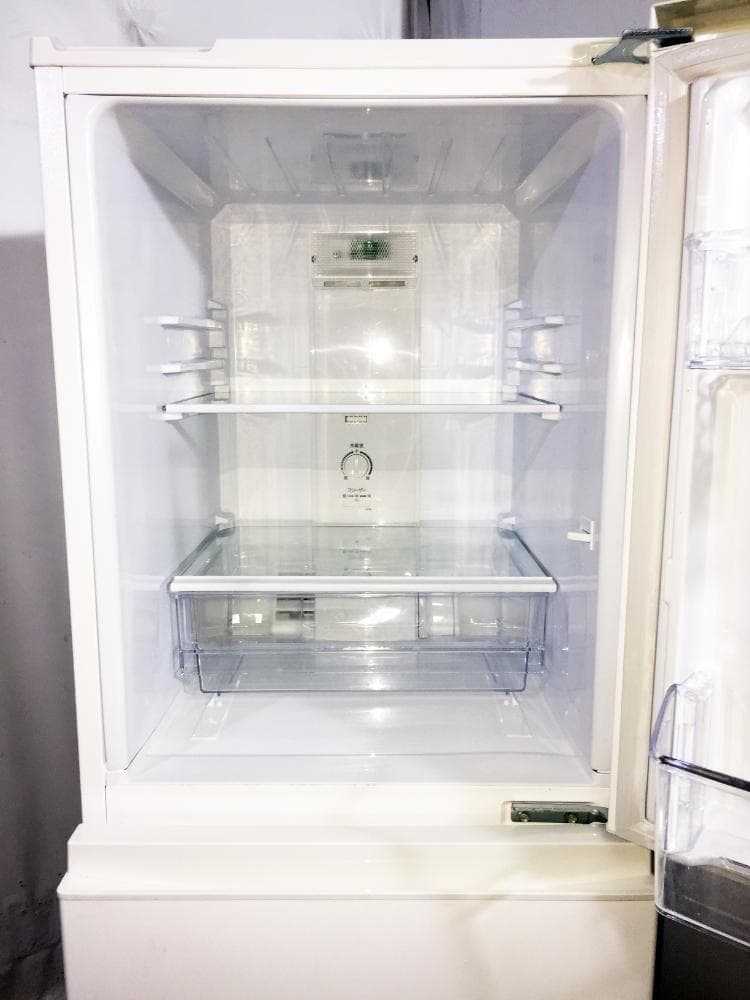 30日迄！19年製★AQUA 126L 冷蔵庫【AQR-E13H-W】