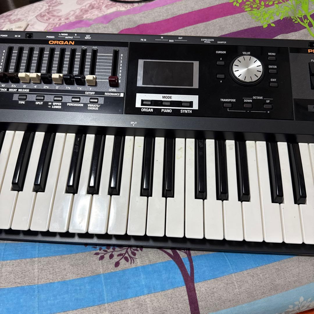 V-Combo VR-09 シンセサイザー 61鍵盤