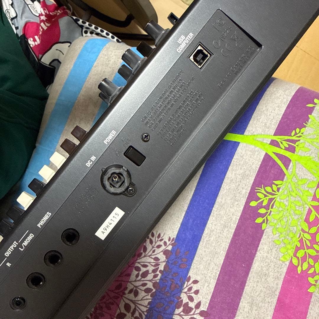 V-Combo VR-09 シンセサイザー 61鍵盤