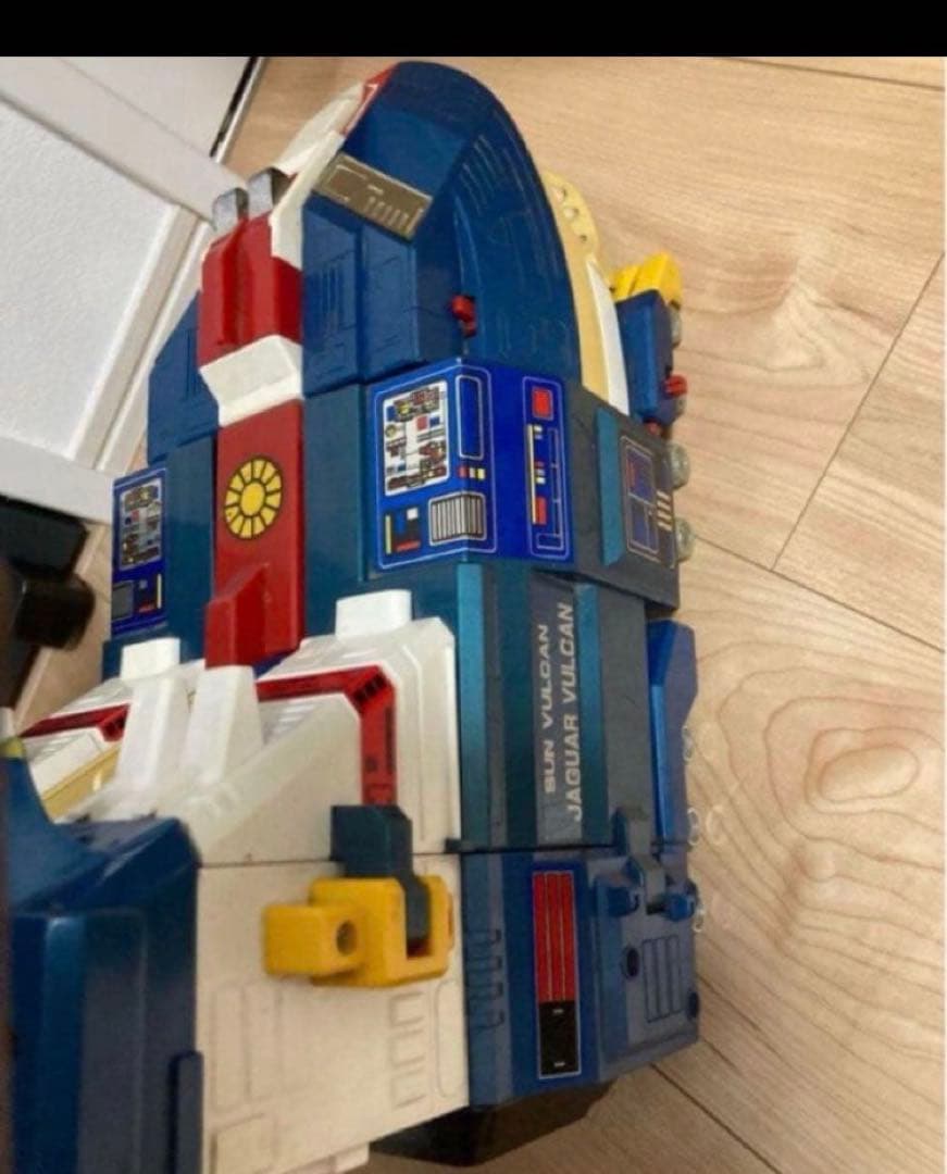 太陽戦隊　巨大母艦 ビッグスケール ジャガーバルカン　サンバルカンロボ　超合金