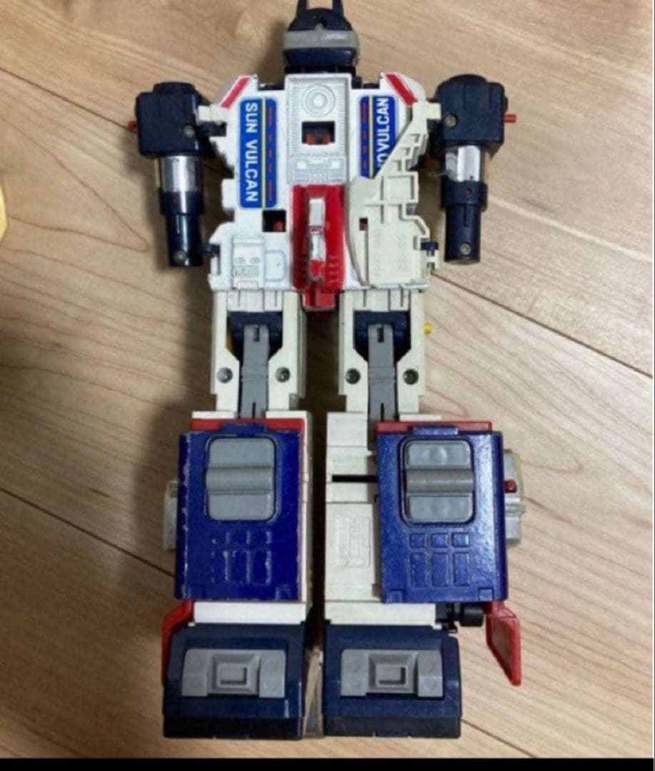 太陽戦隊　巨大母艦 ビッグスケール ジャガーバルカン　サンバルカンロボ　超合金