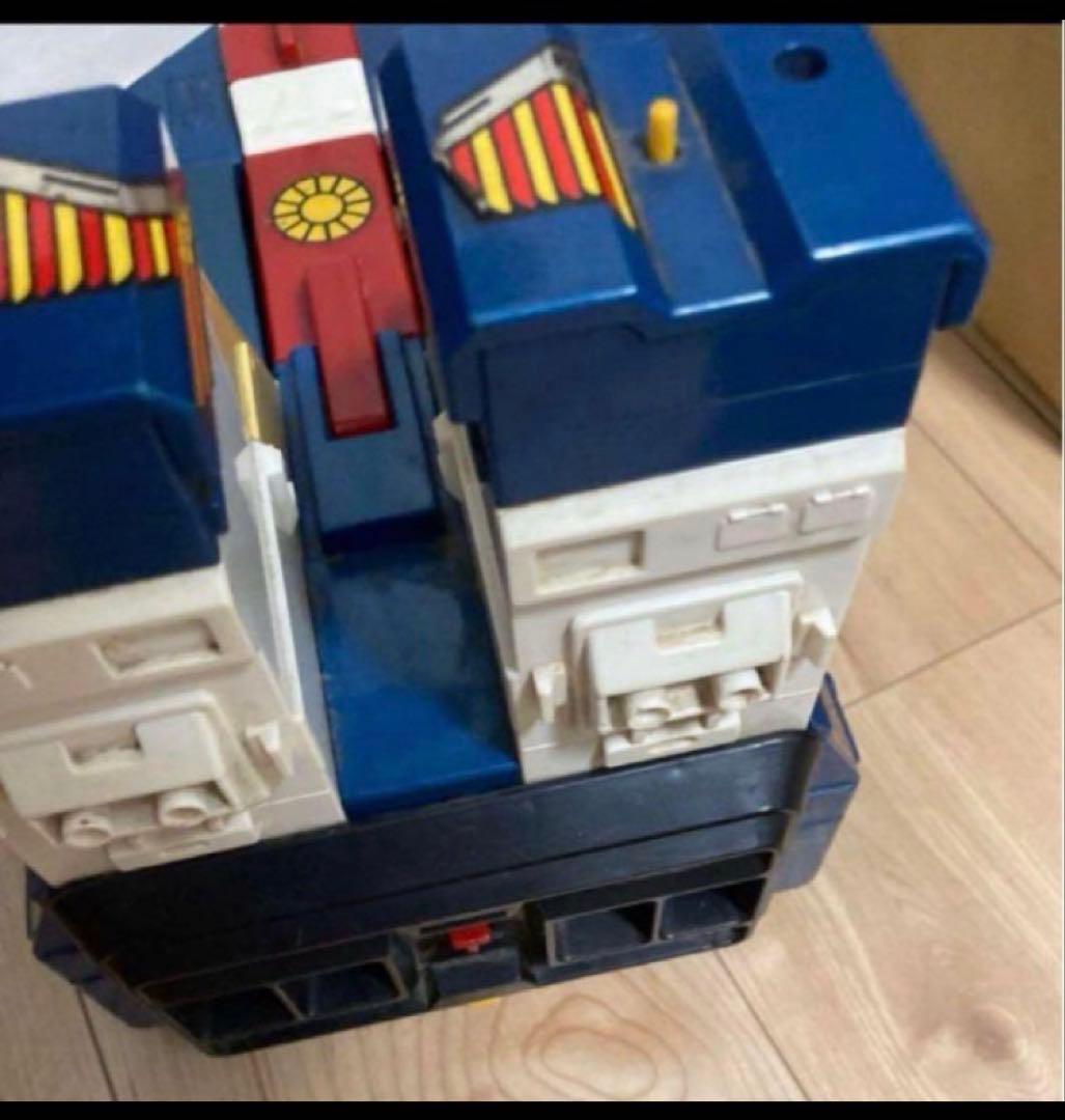 太陽戦隊　巨大母艦 ビッグスケール ジャガーバルカン　サンバルカンロボ　超合金