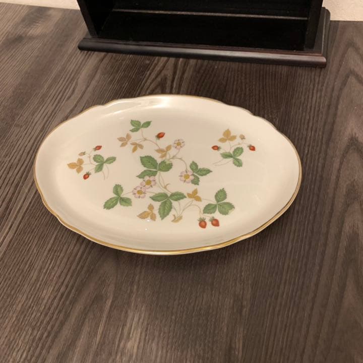 ウェッジウッド ミニチュアセット　ワイルドストロベリー