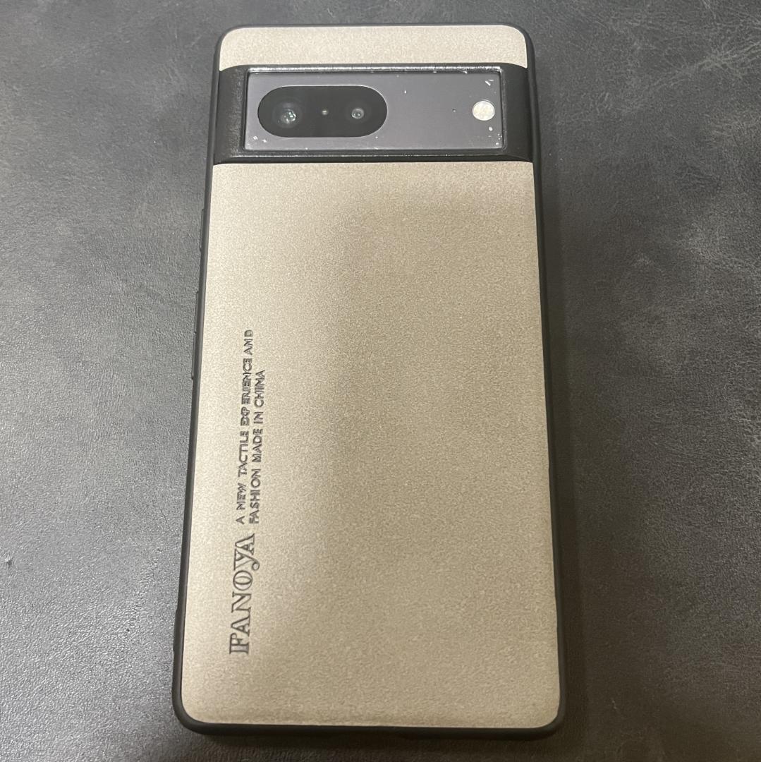 Google Pixel 7 ケース付き