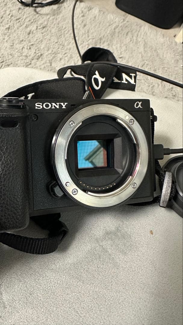 hitomi　SONY α6400 ILC-6400