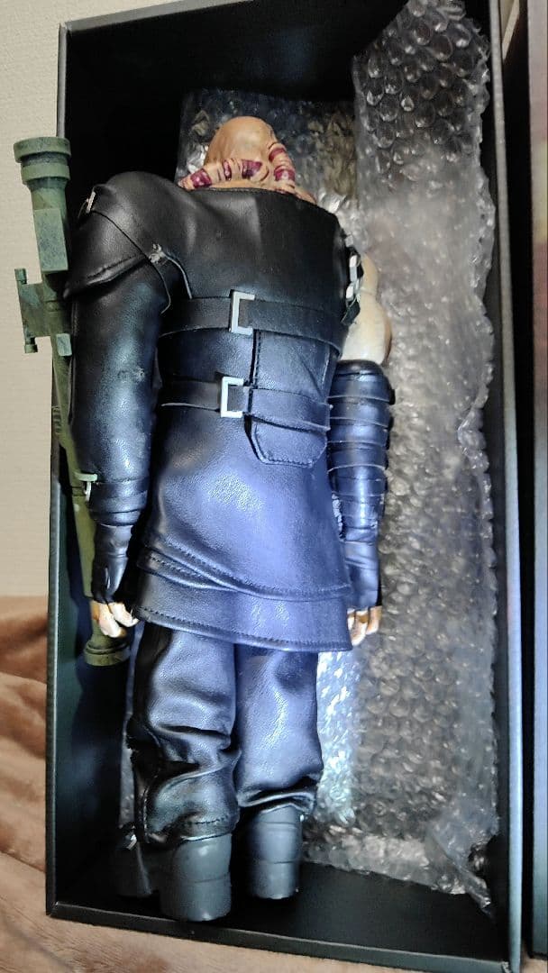 CAPCOM[PS①版バイオハザード③( 追跡者:ネメシス) ]約15㌅サイズ!