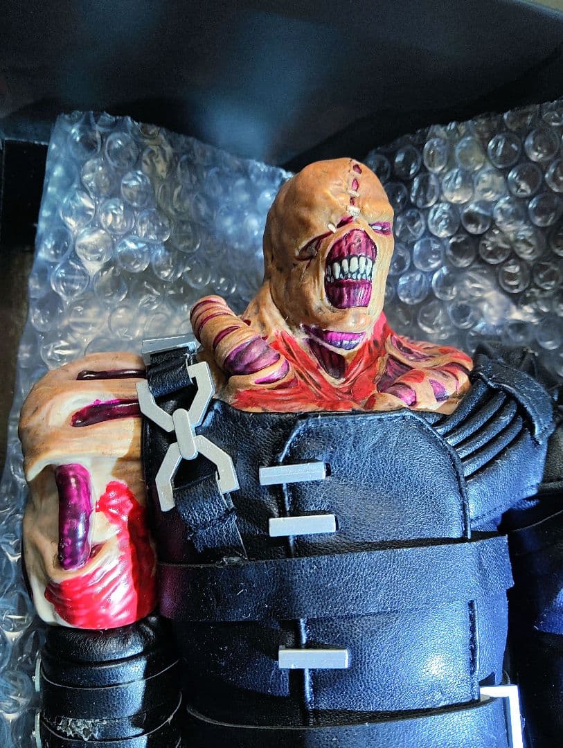 CAPCOM[PS①版バイオハザード③( 追跡者:ネメシス) ]約15㌅サイズ!