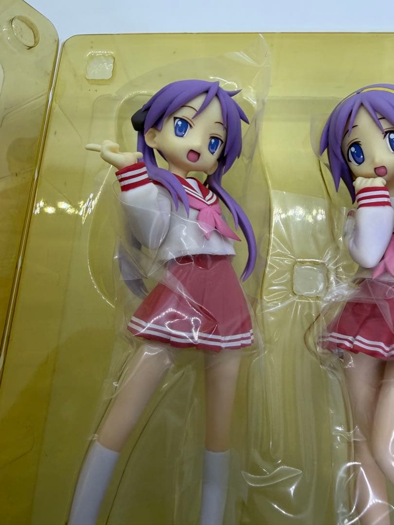 らき☆すた 柊かがみ＆つかさ 制服Ver.セット