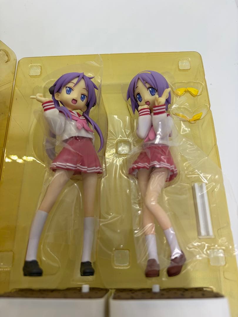 らき☆すた 柊かがみ＆つかさ 制服Ver.セット