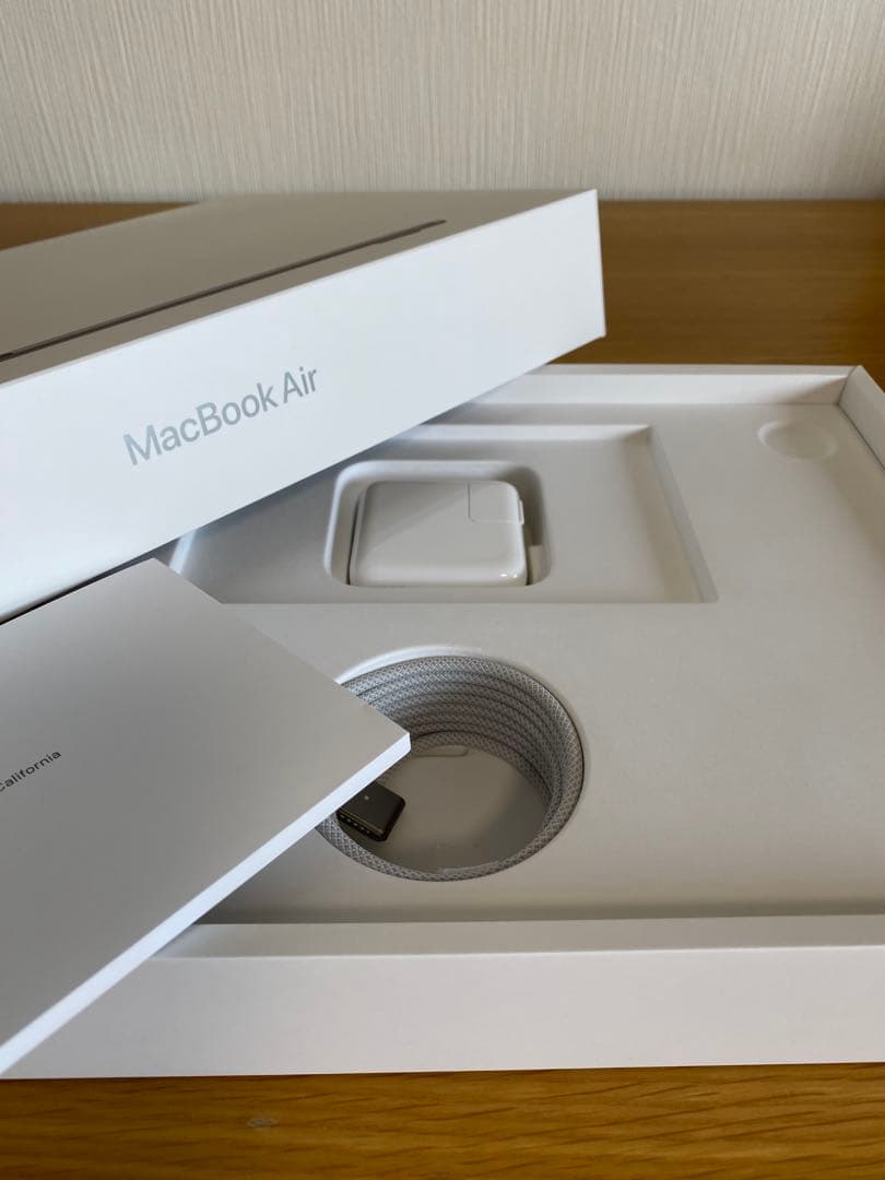 MacBook 本体　新品同様　MacBook Air 2022 M2