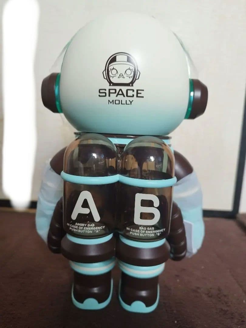 その他 MEGA SPACE MOLLY Mint Chocolate 400%