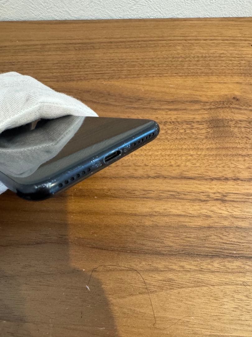 iPhoneSE 第2世代(SE2) ブラック 64GB SIMロック解除済み