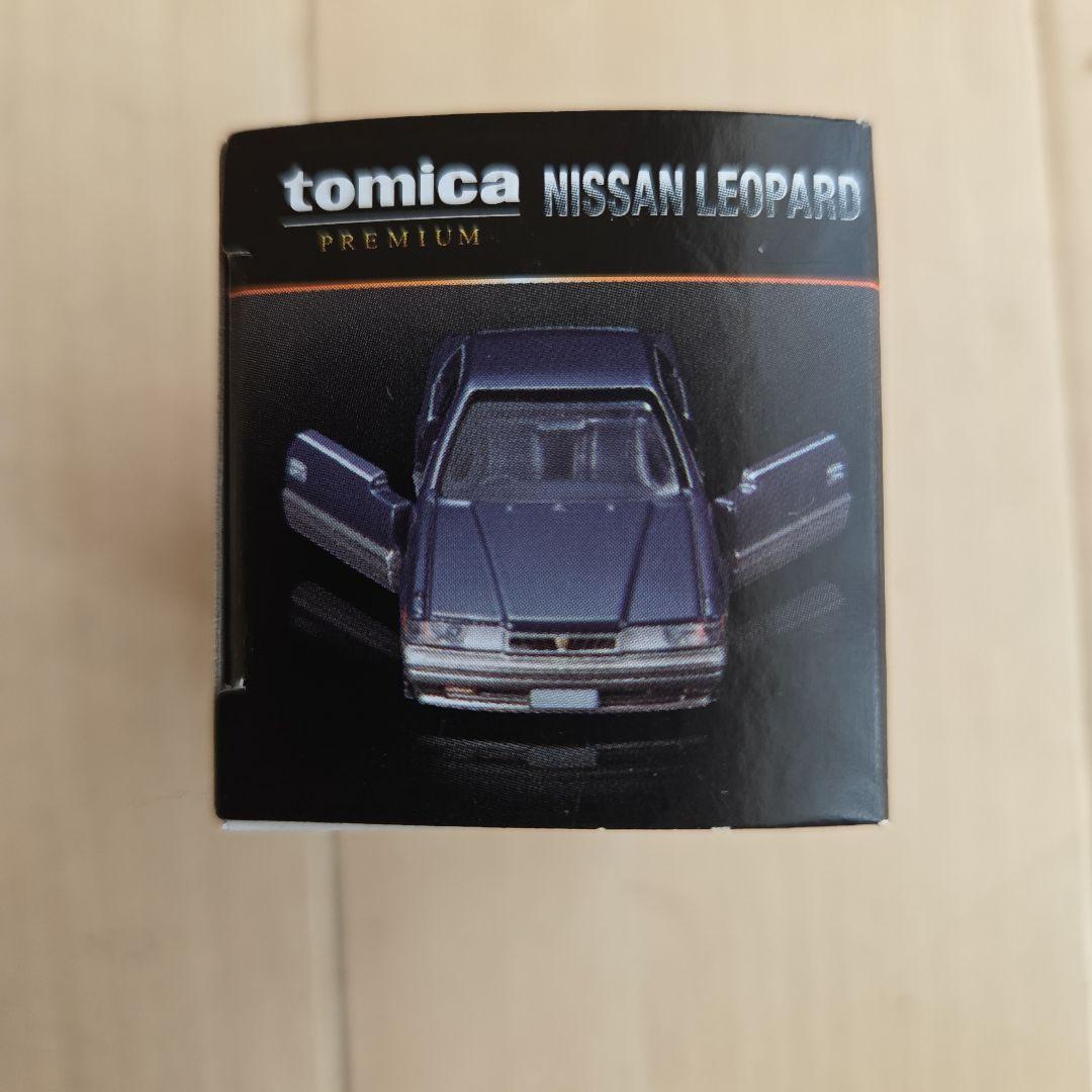 トミカ プレミアム 日産 レパード