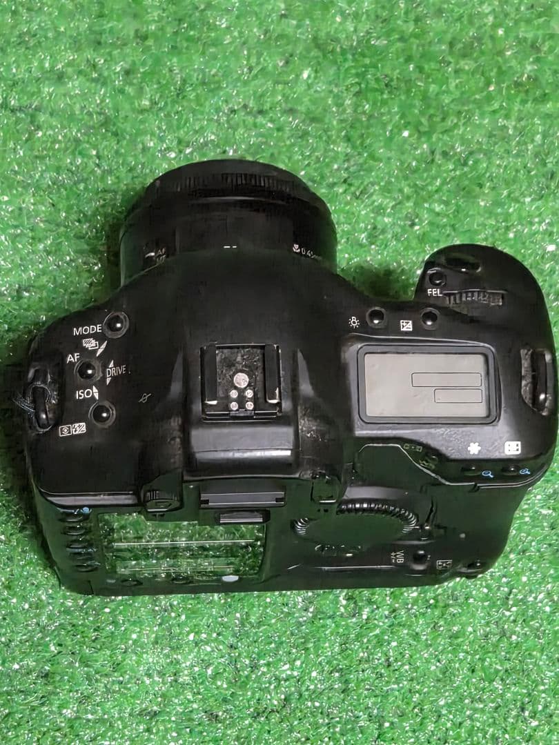 【ジャンク扱い】Canon EOS-1D Mark II ＋ レンズ3本セット