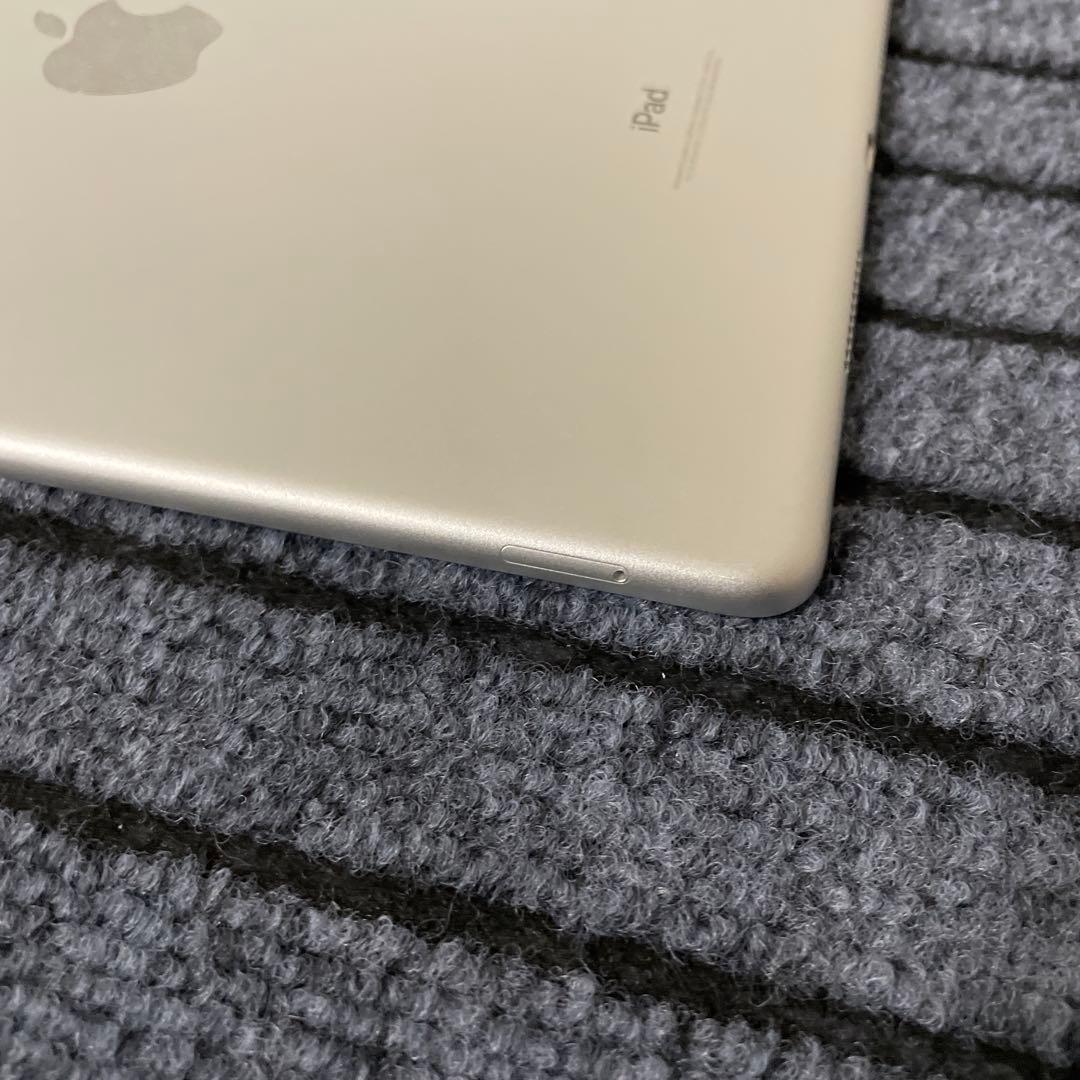 156【早い者勝ち】 iPad Pro 10.5 256GB SIMフリー
