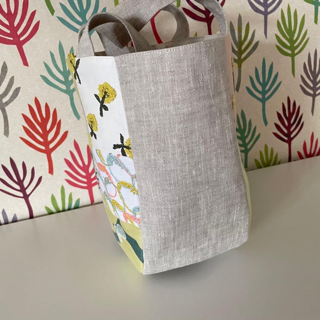 ミナペルホネン　ハンドメイド　パッチワークのマチつきトートバッグ　Mサイズ