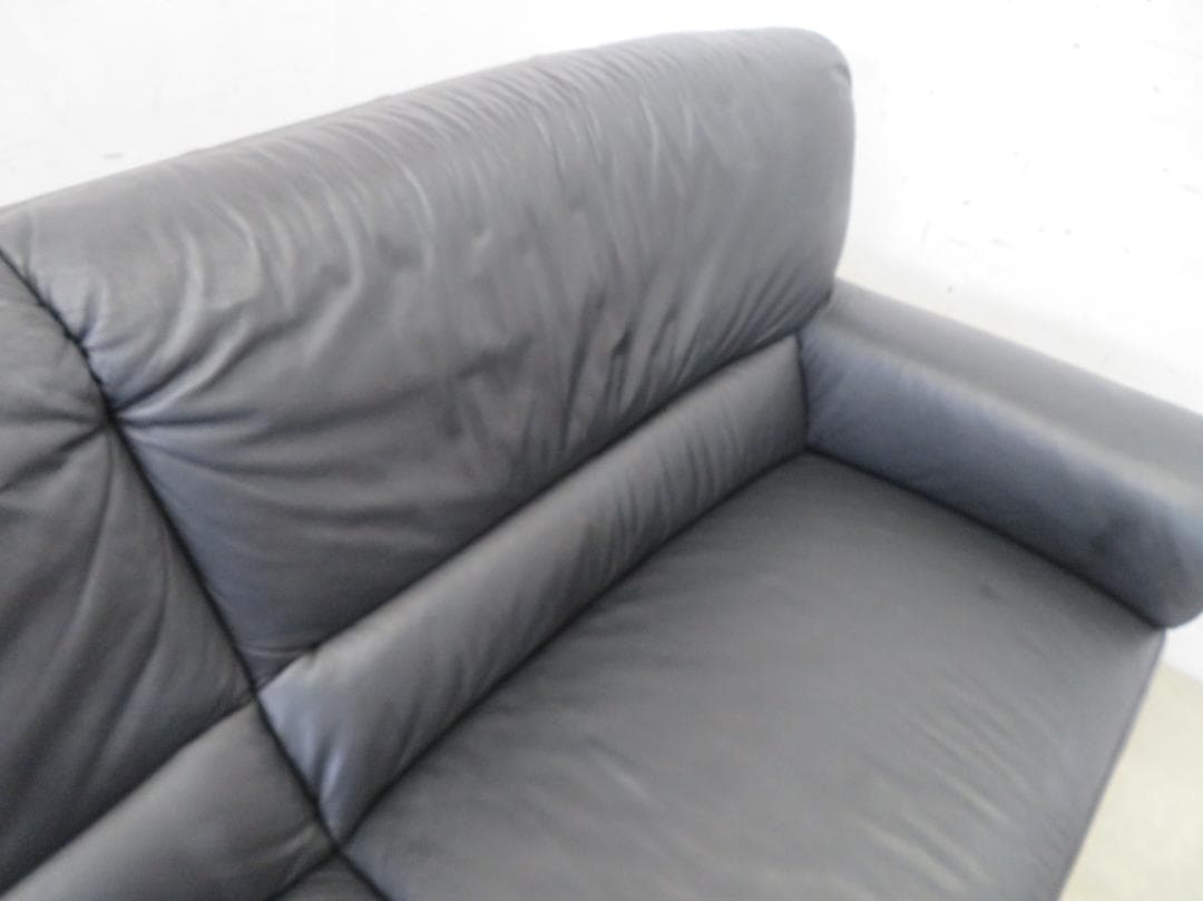 総革■IDC大塚家具■ドイツ■ヒモラ■ベルク■3人掛けソファ■27.8万円■