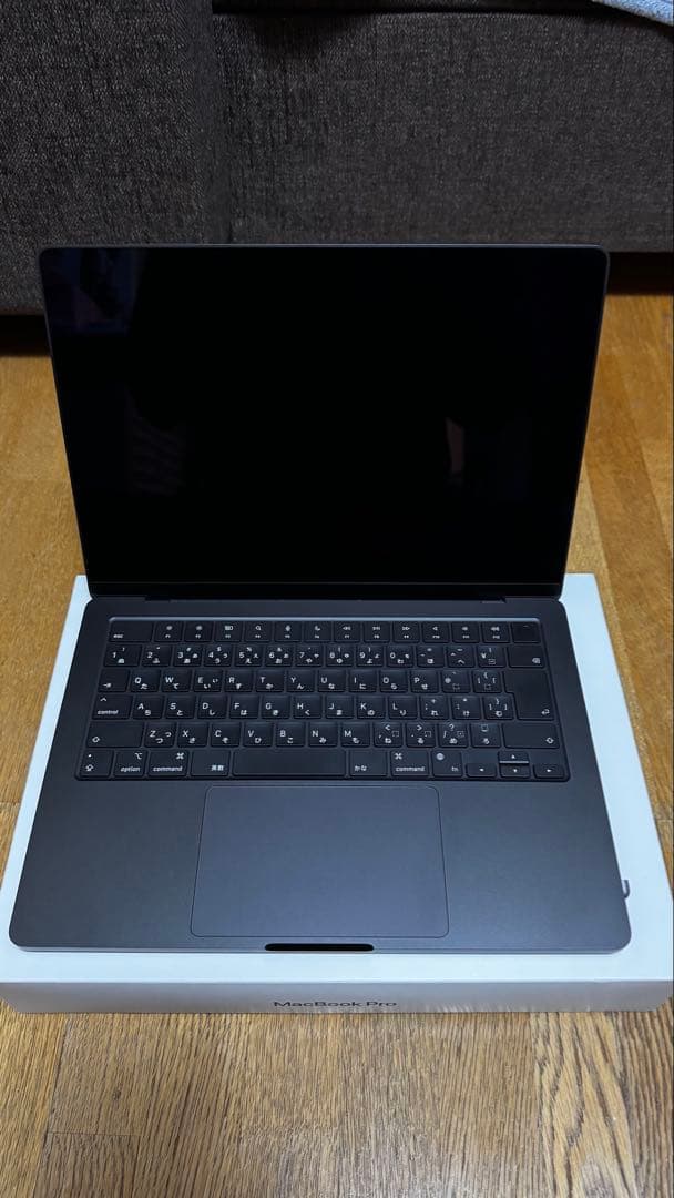 MacBook Pro M4 512GB（日本語キーボード）