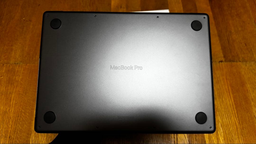 MacBook Pro M4 512GB（日本語キーボード）