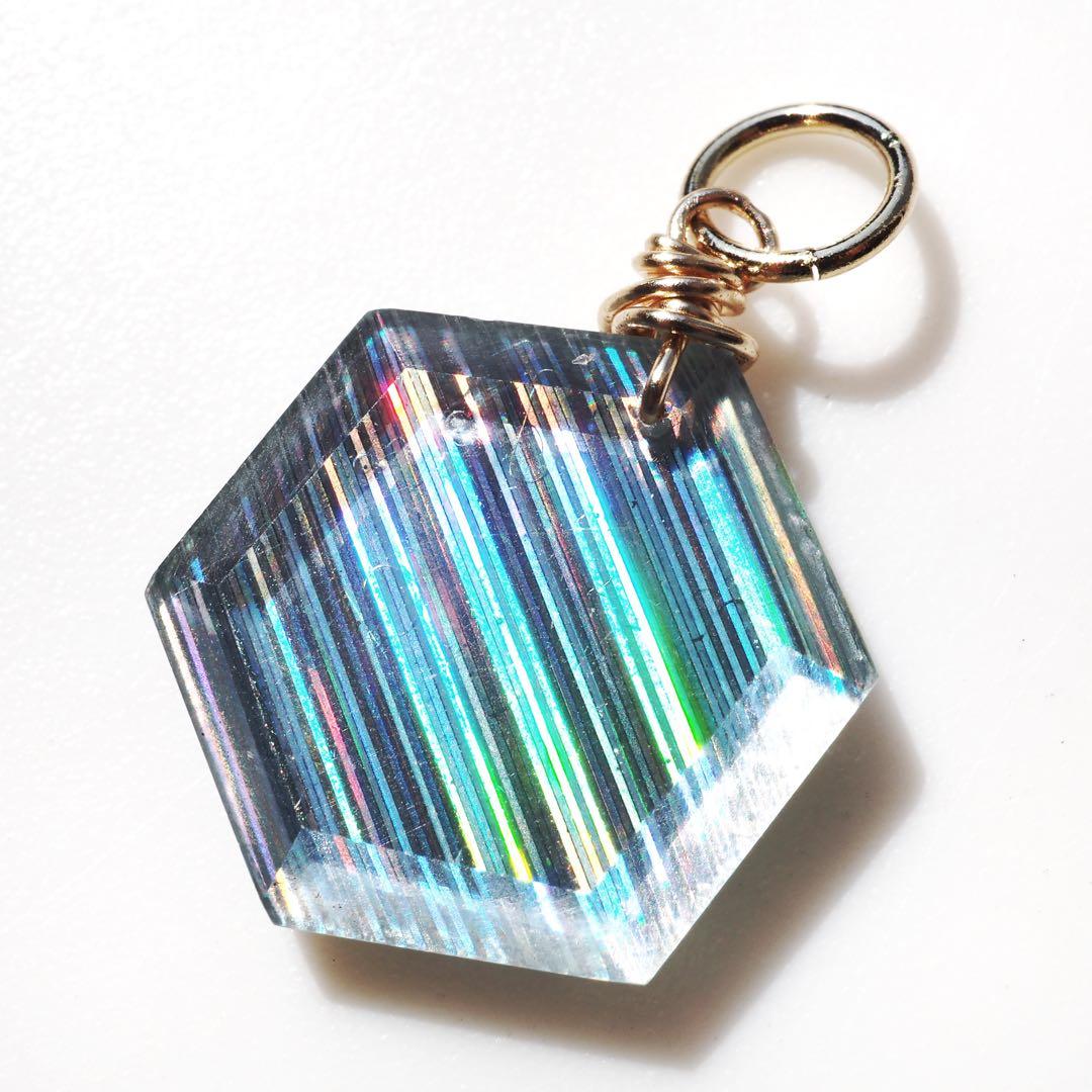 【ｔａｍａ☆彡】No.5 大粒☆天然ソーラークォーツのネックレストップ