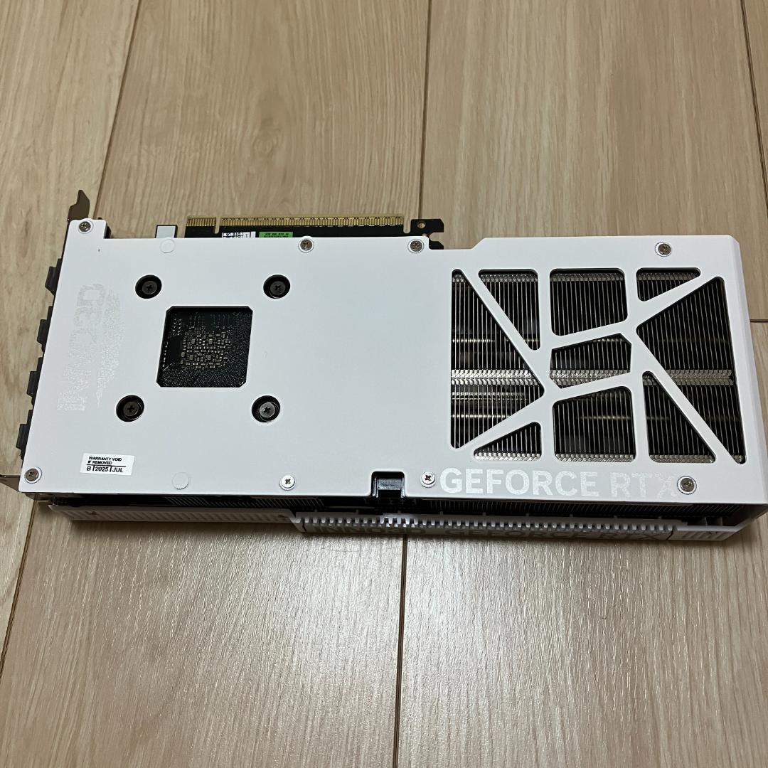 グラフィックボード・グラボ・ビデオカード INNO3D GeForce RTX 5060Ti 16GB