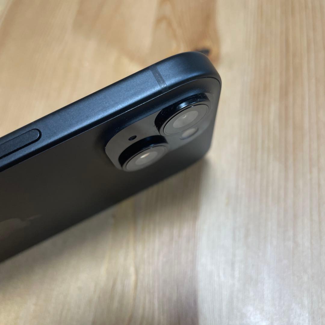 【最大容量98%】iPhone 15 ブラック 128 GB