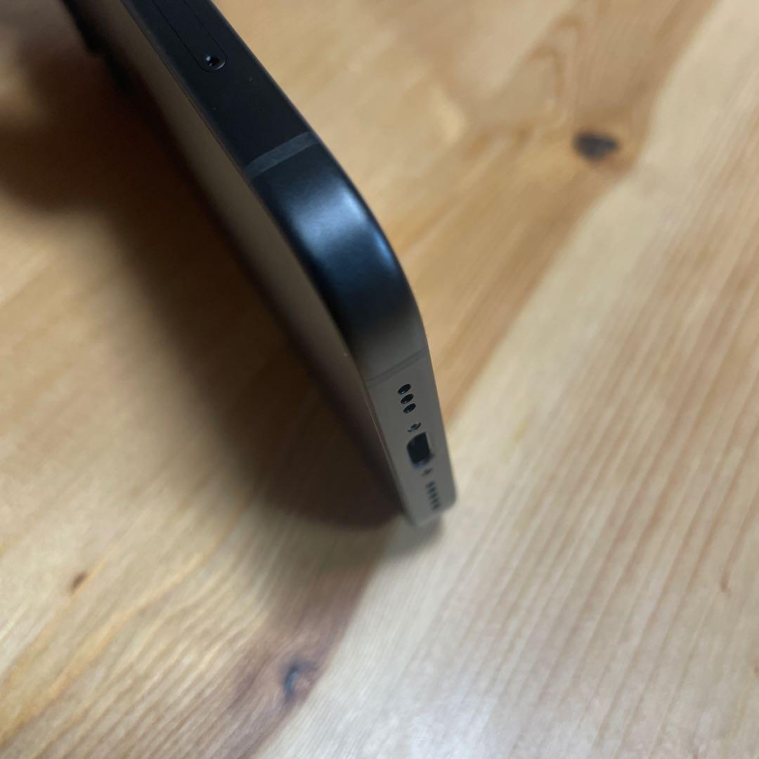 【最大容量98%】iPhone 15 ブラック 128 GB