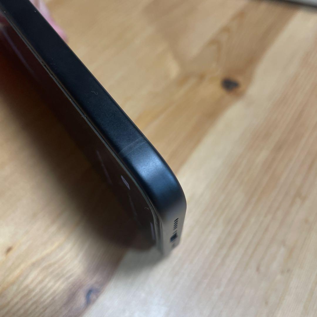 【最大容量98%】iPhone 15 ブラック 128 GB