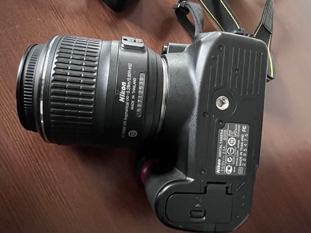 Nikon デジタル一眼レフカメラ EN-EL14バッテリー付き