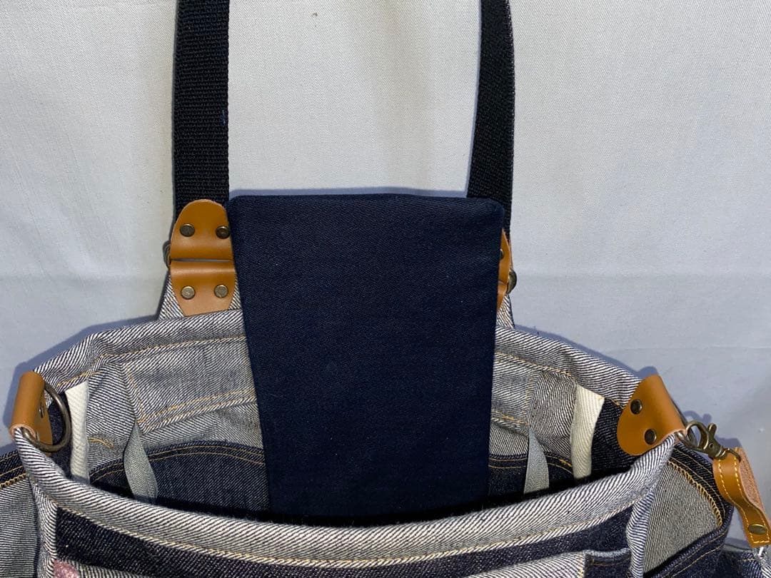 ハンドメイド☆岡山デニム&ワッペン☆パグ☆4wayあおりバッグ