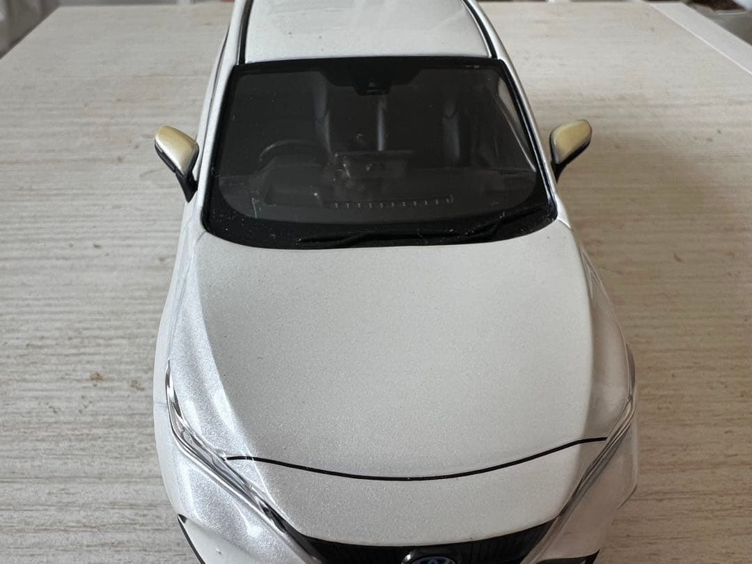 ハリアー ミニカー 3台セット 黒・白・銀