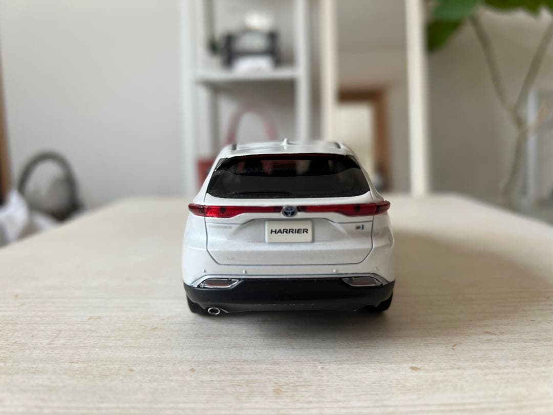 ハリアー ミニカー 3台セット 黒・白・銀