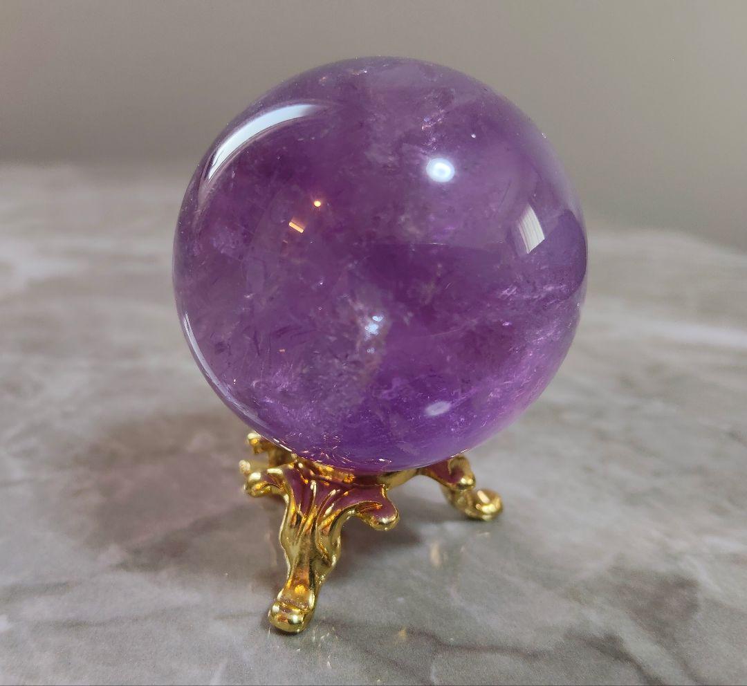 【最高峰】超希少！濃紫の輝き！ブラジル産 アメシスト丸玉（台座付）