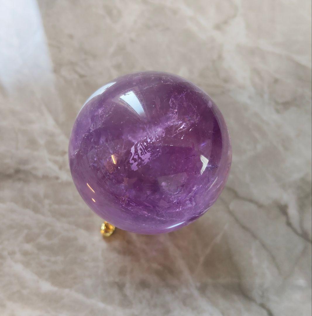 【最高峰】超希少！濃紫の輝き！ブラジル産 アメシスト丸玉（台座付）