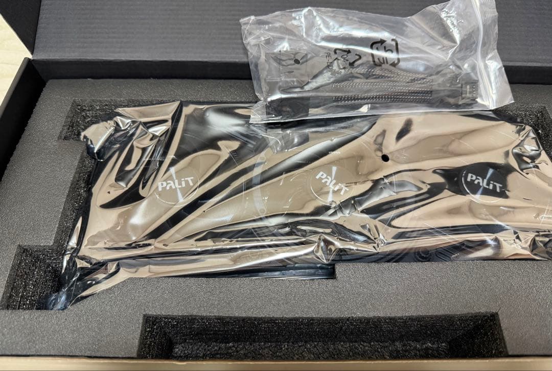 PALIT GEFORCE RTX 5080 GAMING PRO（中古）