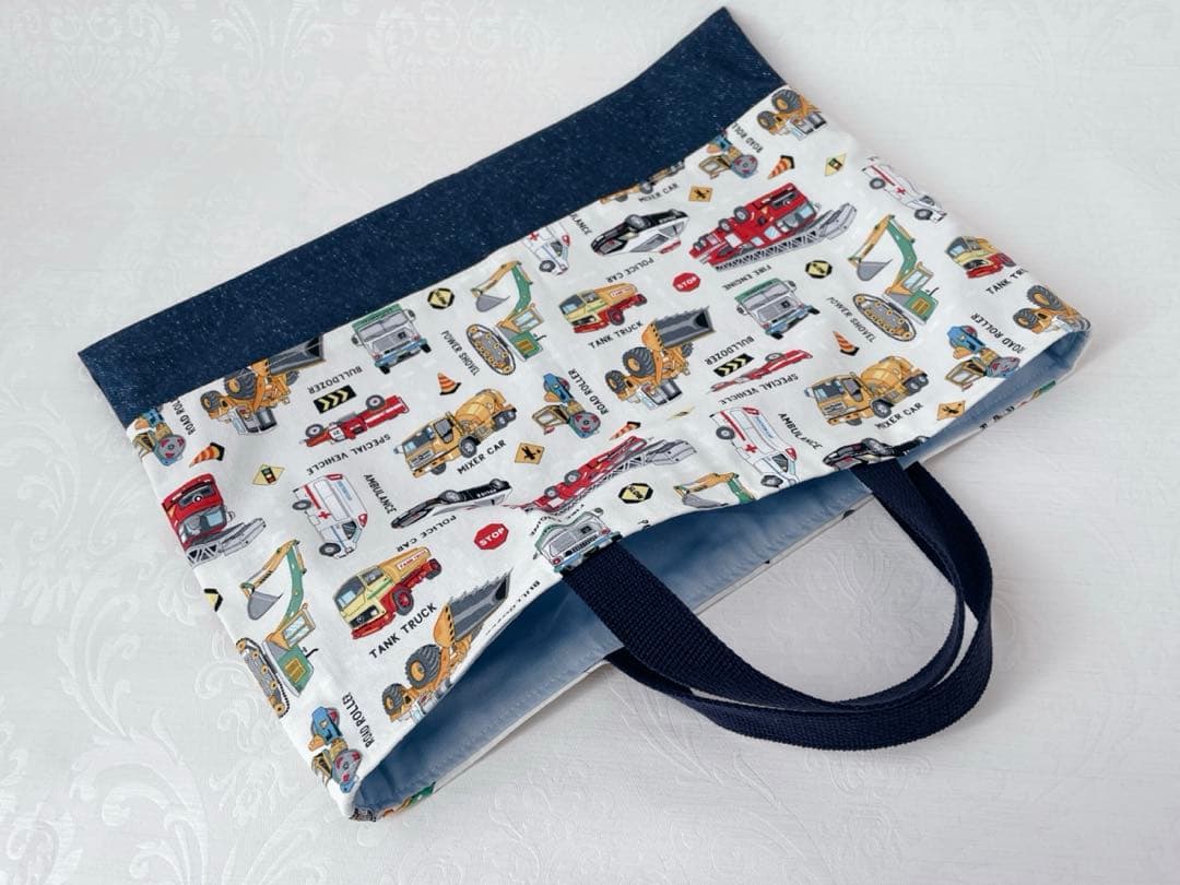 はたらくくるま♡レッスンバッグ 上履き入れ 着替え袋 給食袋 入園 男の子