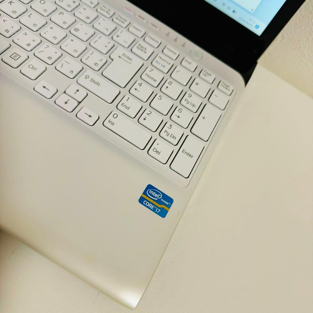 Y213 SonyVaioノートパソコンi7 WEBカメラSSD高速Win11