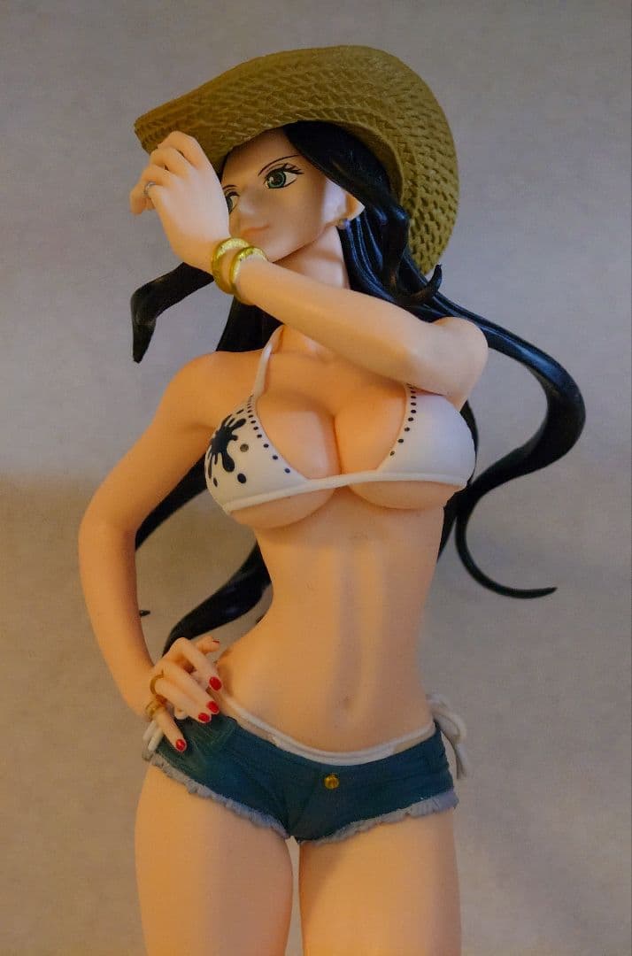 ニコ・ロビン 峰不二子GROOVY BABY SHOT フィギュア